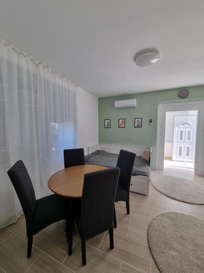 Nivo Apartman Siofok Leilighet Balatonszabadi Fürdőtelep Eksteriør bilde